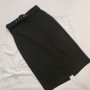 Max Black Formal Skirt With Belt.