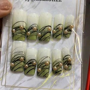 Press On Nails