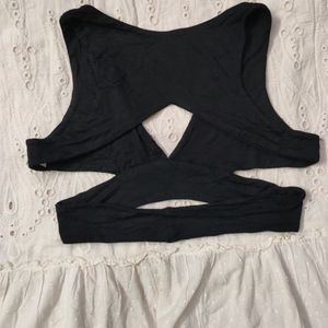 399RS 🖤 Stylish Bralette Top