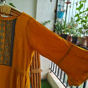 Beautiful Thread Work Kurta Without Leggings