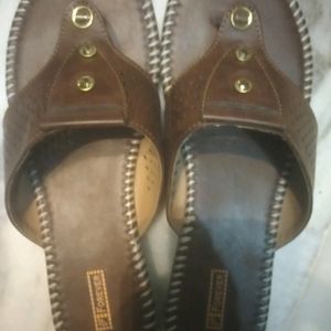 Beautiful Ladies Chappal