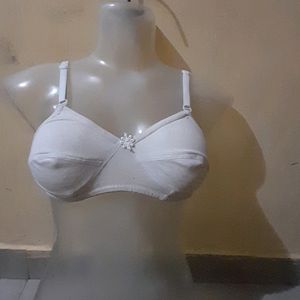 2 Combo of Good Condition Branded Bra