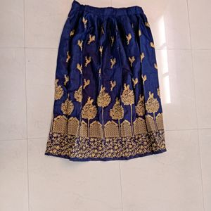 Skirt With Unstitched Top