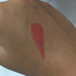 Lakme Cushion Matte Lipstick 💄..