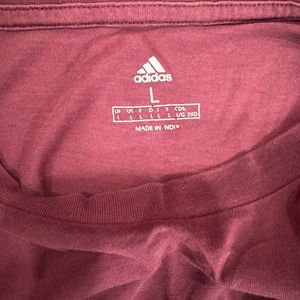 Adidas T-shirt