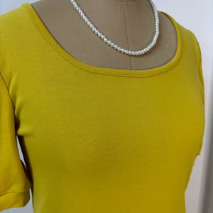 Tokyo Talkies yellow Top