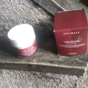 Oriflame Age Revive Night Cream