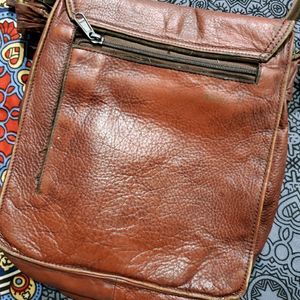 Pure Leather Side Bag Unisex