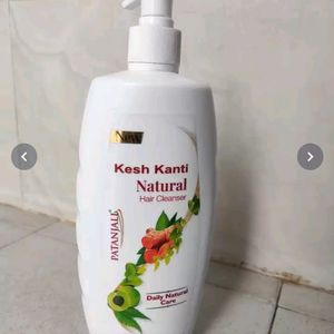Patanjali Kesh Kanti Natural Hair Cleaner 650 Ml
