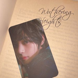 BTS TAEHYUNG/V SET OF 2 UNOFFICIAL PHOTOCARDS