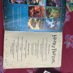 HARRY POTTER STORY BOOK