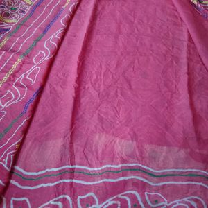 'Pink' Chundari Saree With Blouse