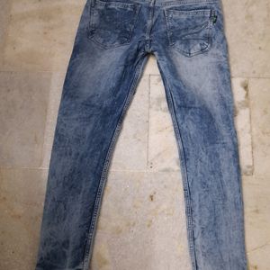 like new jeans 34 inches,length 39cm