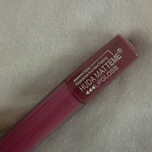 Huda Matteme Lip Gloss