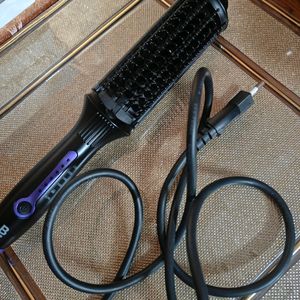 Price Drop....BBlunt Hair Straightening Brush