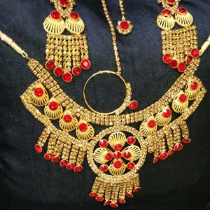 Necklace With Mang Teeka, Nath And Earings