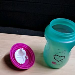 Baby Sipper Bottle