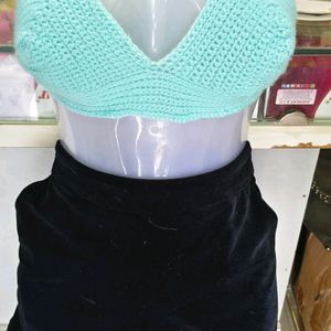 CROCHET CROP TOPS