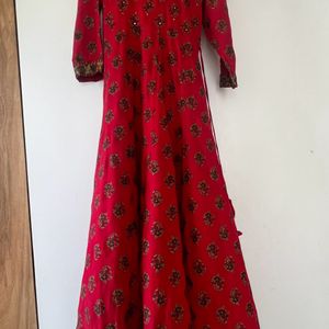 Floor Length Ethnic Gown/dress