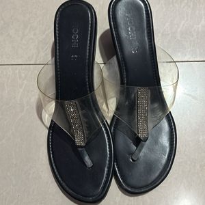 Mochi Black Wedges