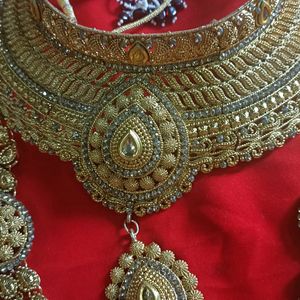 Golden Bridal jewellery Set