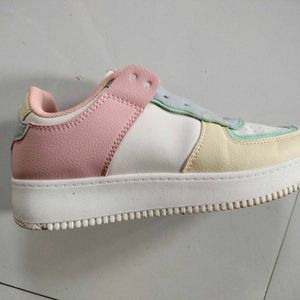 Women Peach And cream Colorblocked Sneakers