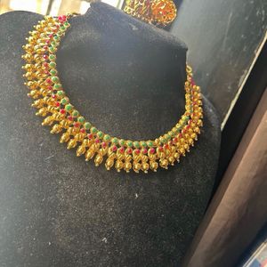 Golden Necklace Set