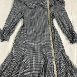 Checkered Dress With Puffed Sleeve B-32