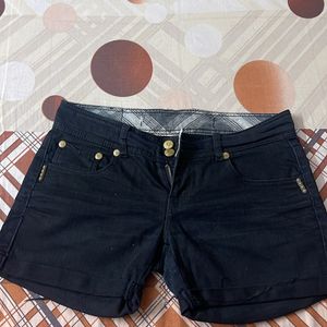 Women’s Shorts