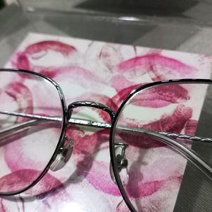 READING GLASSES