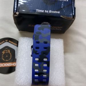 SPORTS WATCH NEW ONE NEVER USED TOP CONDITION