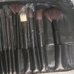 New 24 Makeup Brush