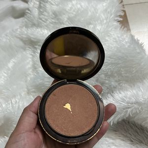 Original Gucci Face Bronze ( Bought From Italy)