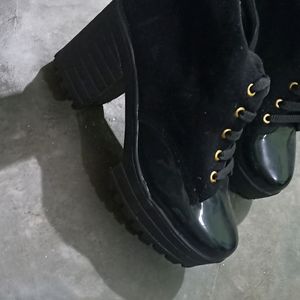 Black Winter  Boots