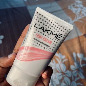 Lakme Lumi Cream