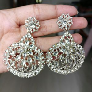 Earrings With Bindi