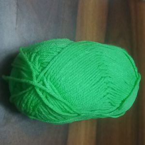 Good Quality Soft Green Yarn (100% Acrylic)