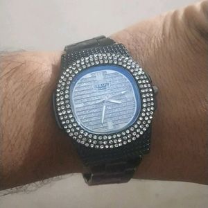 partywear ful black diamond studded Analog watch