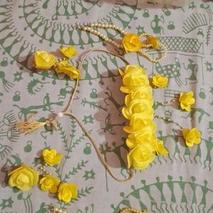 Artificial Haldi Jewellery Set