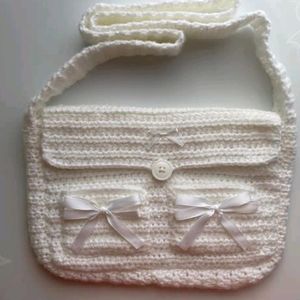 ‼️PRICE DROP ‼️Crochet White Messanger Bag 🎀💕