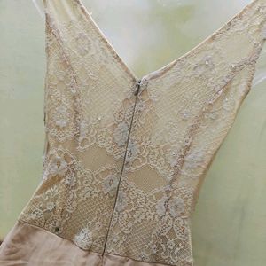 Frilled Net Detail Beigedress