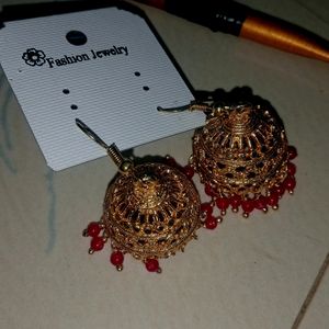 Golden Jhumki...