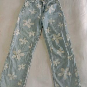 Floral Print Denim Pants.