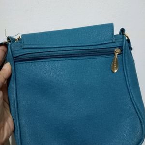 Sling Bag