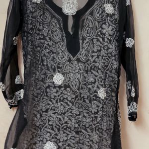 Chikankari Kurti