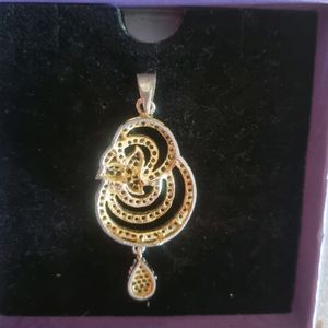 Diamond And Gold Stylish Jewellery