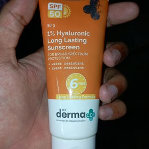 Derma Co Long Lasting Sunscreen