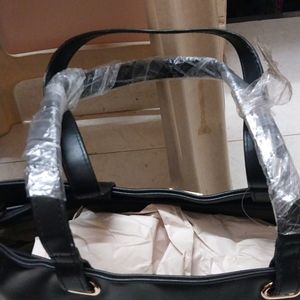 Women's Hand and Laptop Bag