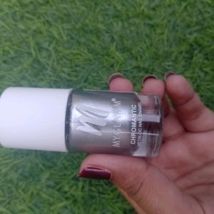 Myglamm Metalic Nail Enamel ✨