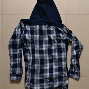 Men SHIRT HODDIE LIKE NEW - M/L